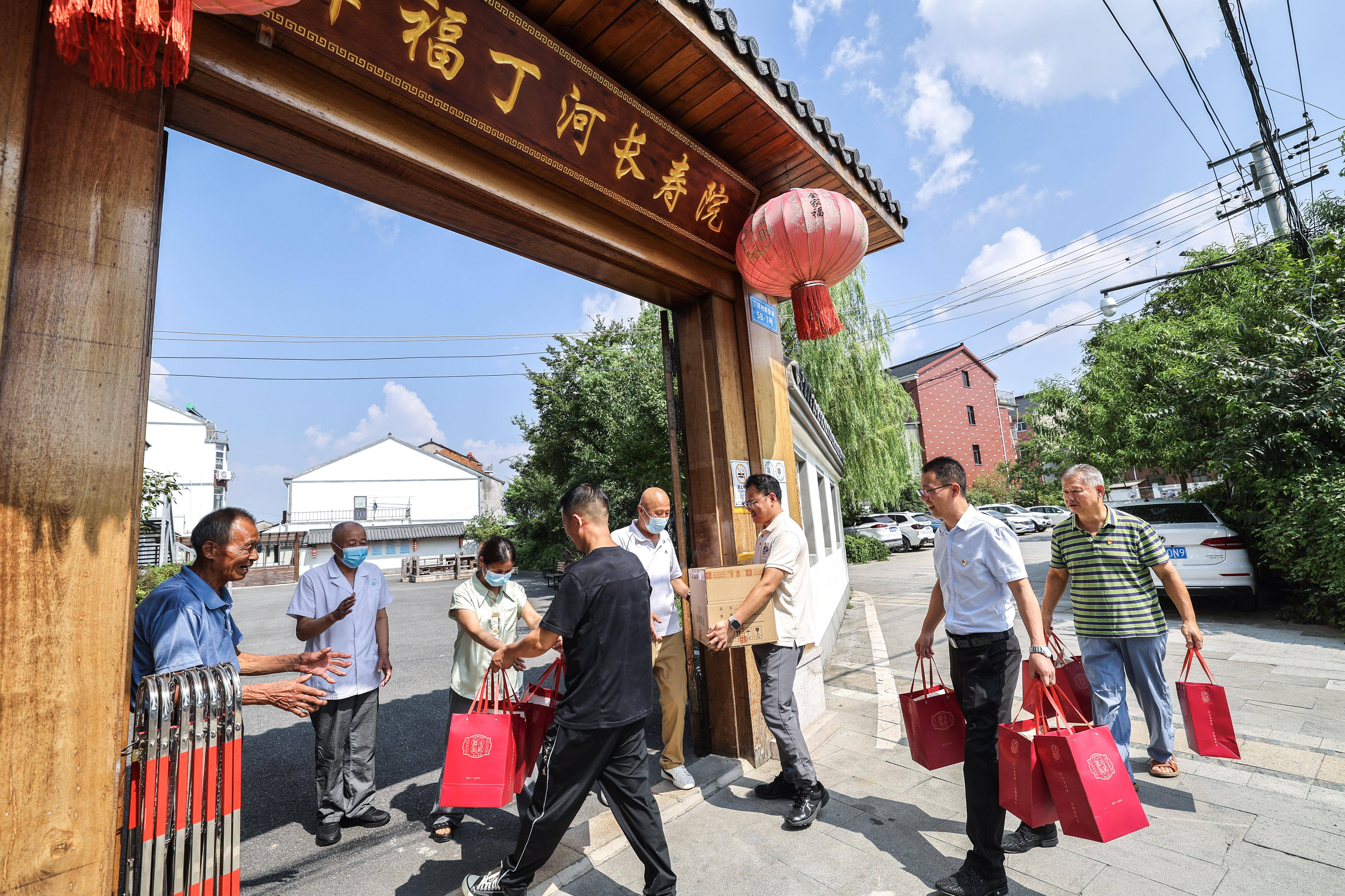 最准一肖一码一一孑中特,成长氧吧|家庭教育不能缺少“父能量”