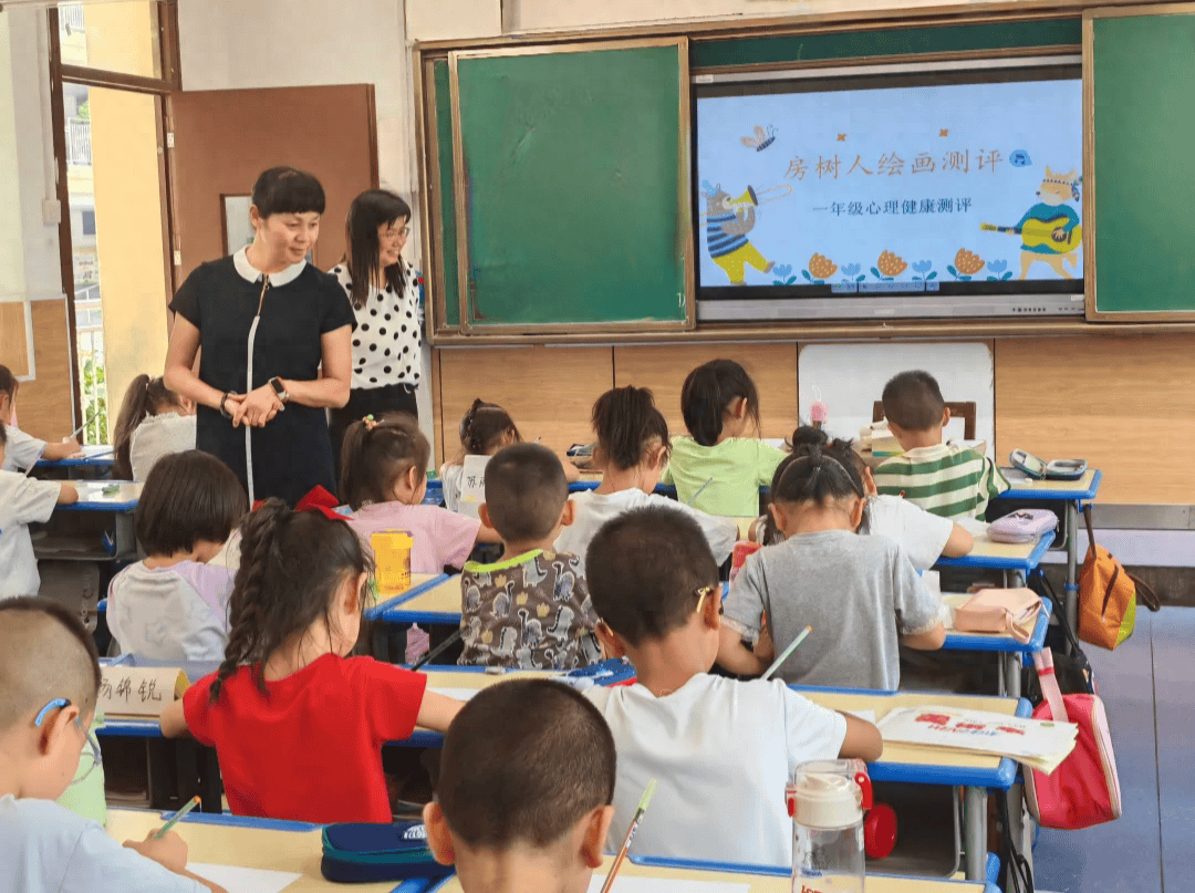 澳门管家婆四肖选一肖期期准,重塑健康家居新未来，百能916抗菌节发布会圆满落幕！